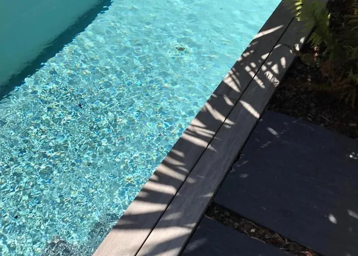 Prázdninový dům Le Nid Du Heron, Maison Avec Piscine Chauffee Privative Au Coeur De *