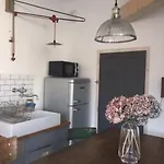 Le Nid Du Heron, Maison Avec Piscine Chauffee Privative Au Coeur De * Nantes